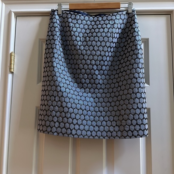 J.McLaughlin A-line Metallic Skirt Navy Silver Honeycomb Pattern 8 - Picture 7 of 9